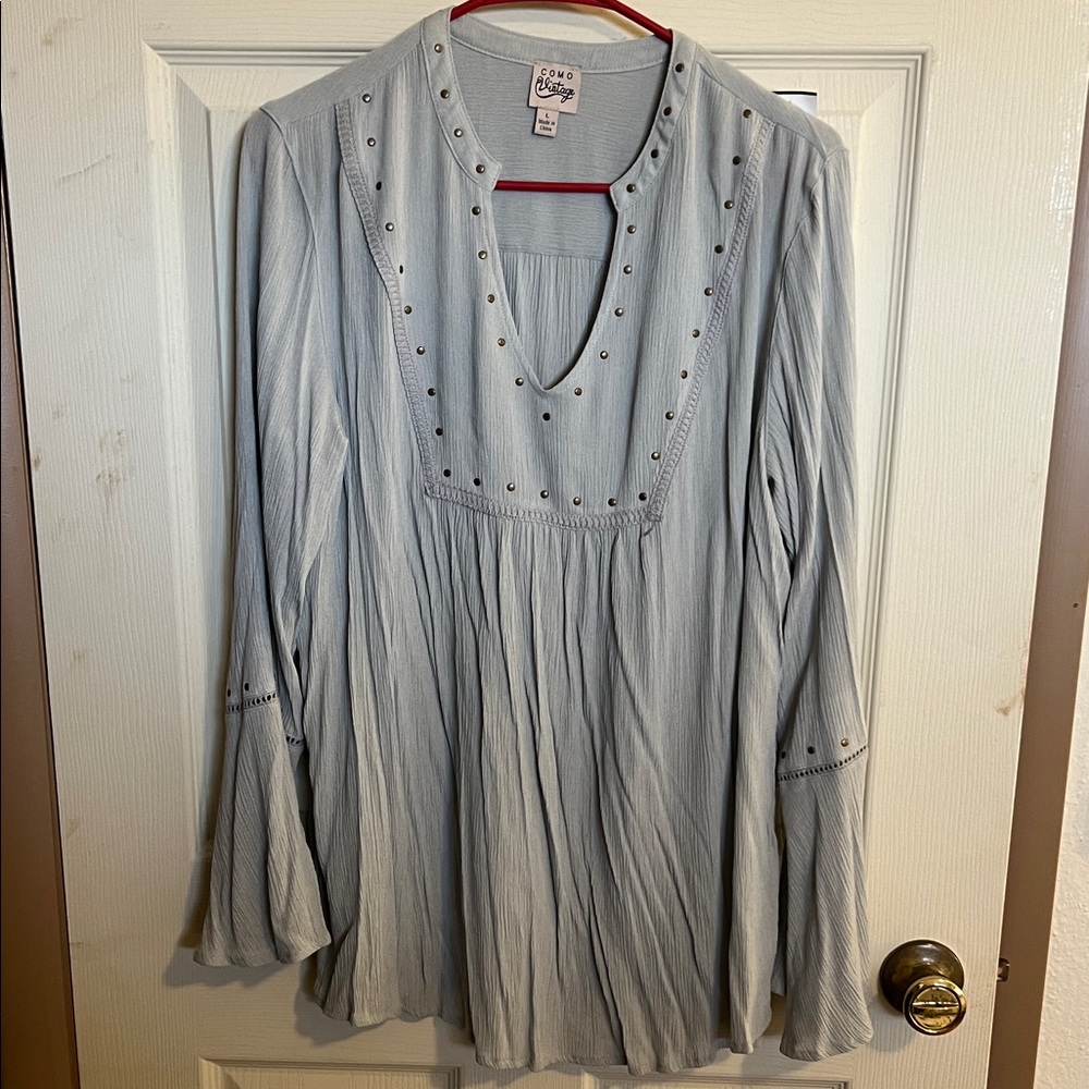 Como Vintage Large Blouse Gray/Blue with bronze studs, bell sleeves